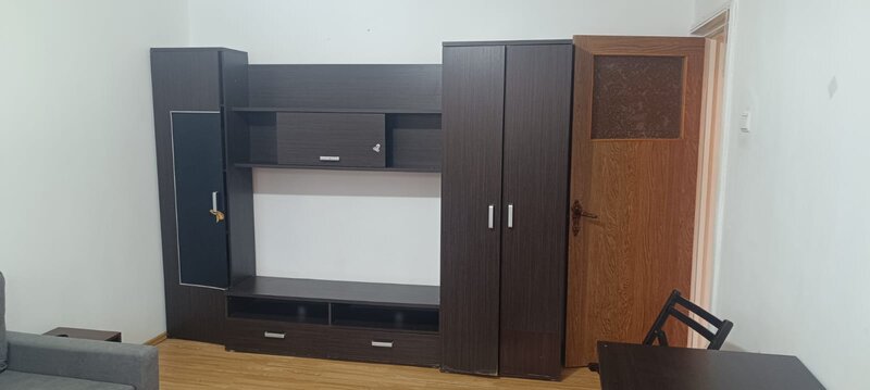 Sector 6, Plaza Mall,